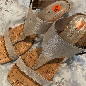 Ladies Donald/Pliner Sandals